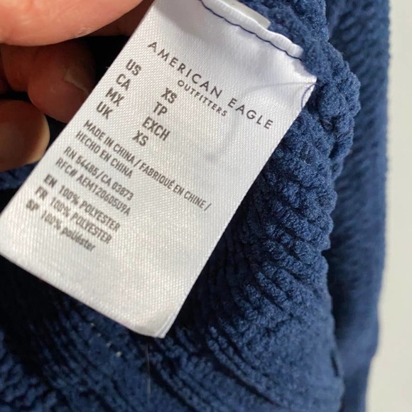 𝅺american Eagle Navy Blue Chenille Sweater Size XS - Picture 3 of 4